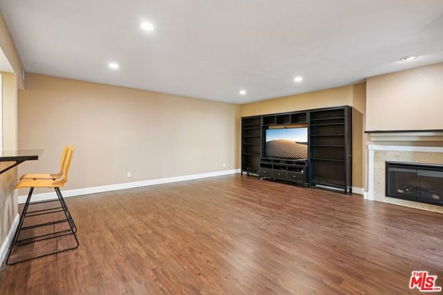 5845 Doverwood Drive 106, Culver City, CA 90230