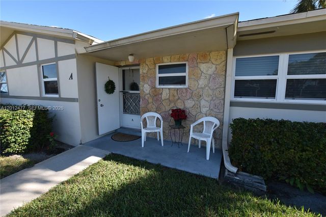 2515 W Emory Drive A, West Palm Beach, FL 33415