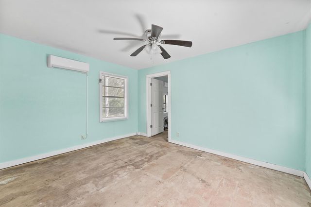 768 County Road 2870, Cleveland, TX 77327