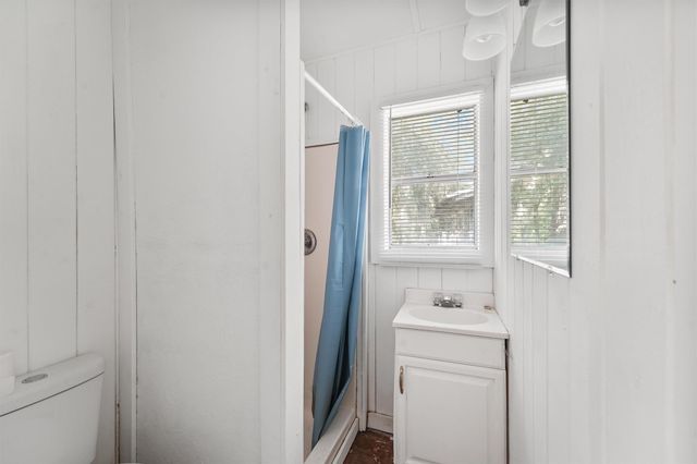 768 County Road 2870, Cleveland, TX 77327