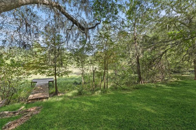 768 County Road 2870, Cleveland, TX 77327