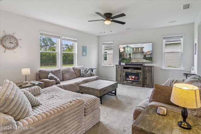 1977 AMBERLY Drive, Middleburg, FL 32068