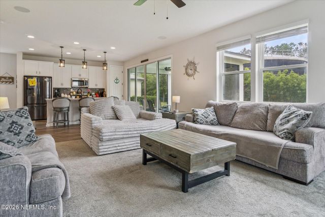 1977 AMBERLY Drive, Middleburg, FL 32068