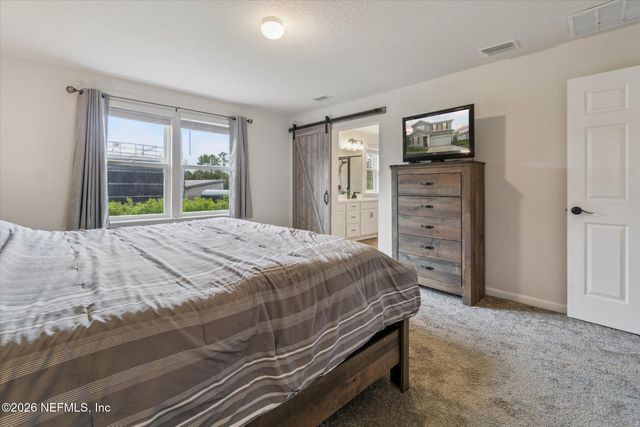 1977 AMBERLY Drive, Middleburg, FL 32068