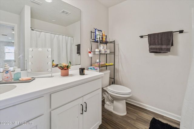 1977 AMBERLY Drive, Middleburg, FL 32068