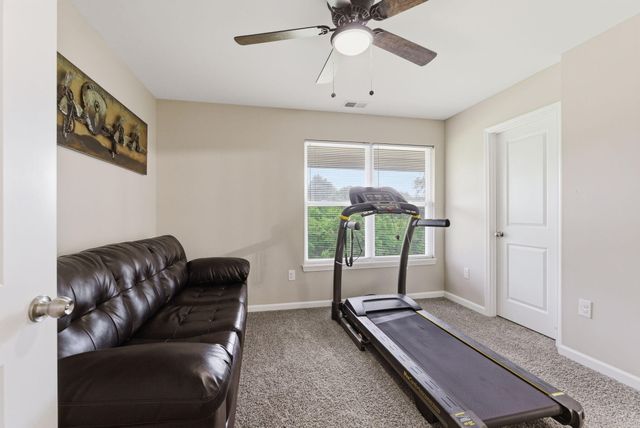 203 Mallard Point Drive, Georgetown, KY 40324
