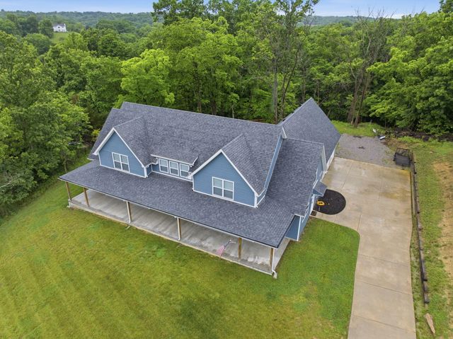 203 Mallard Point Drive, Georgetown, KY 40324
