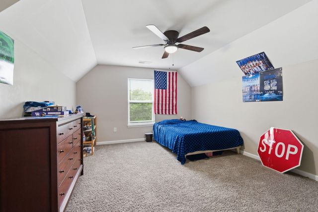 203 Mallard Point Drive, Georgetown, KY 40324