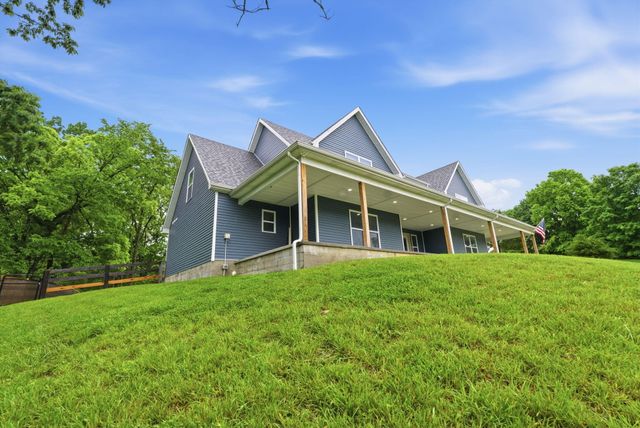 203 Mallard Point Drive, Georgetown, KY 40324