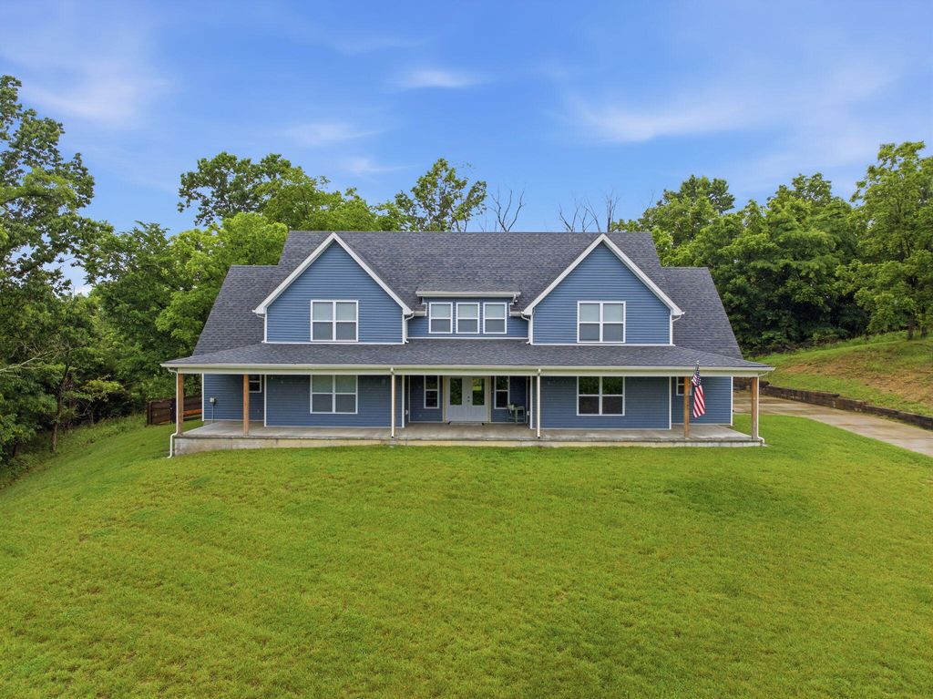 203 Mallard Point Drive, Georgetown, KY 40324