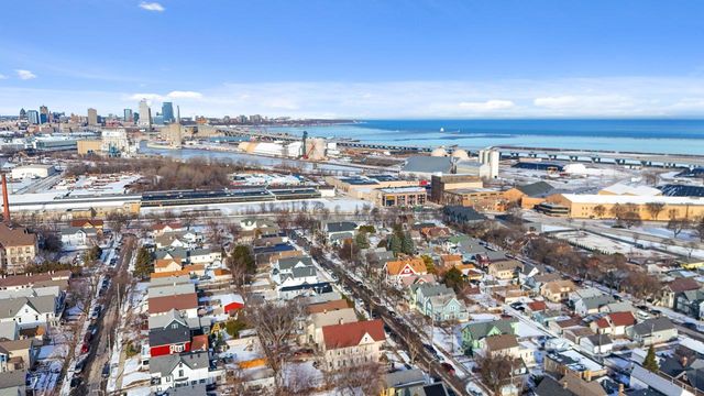 2243 S Woodward STREET, Milwaukee, WI 53207