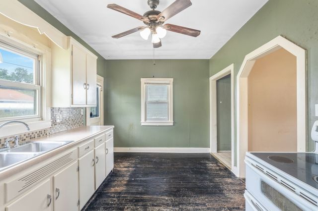 1410 Debow St, Old Hickory, TN 37138