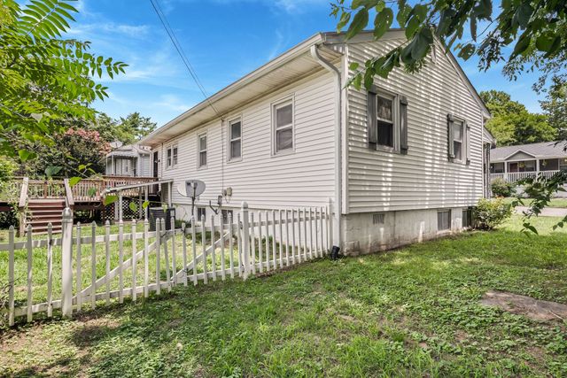 1410 Debow St, Old Hickory, TN 37138