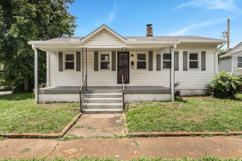 1410 Debow St, Old Hickory, TN 37138