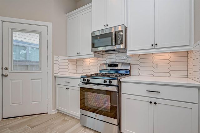 316 N Spotted Fern Drive, Montgomery, TX 77316