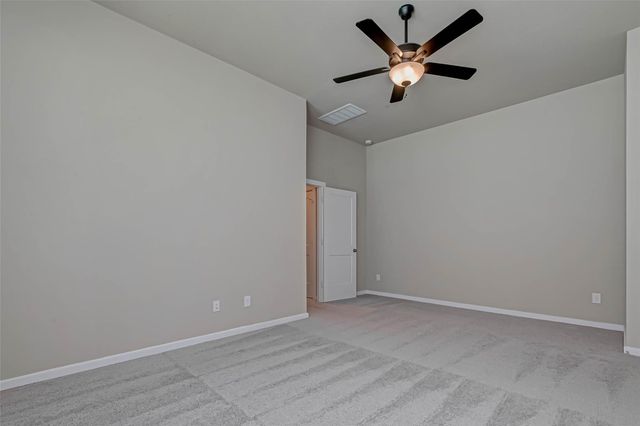 316 N Spotted Fern Drive, Montgomery, TX 77316