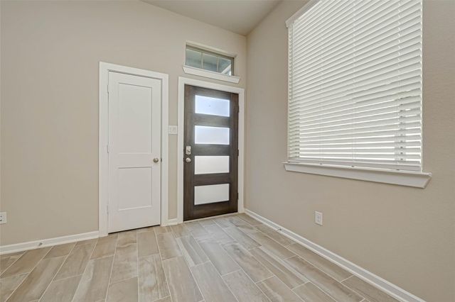 316 N Spotted Fern Drive, Montgomery, TX 77316