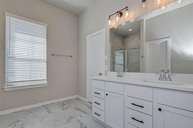 316 N Spotted Fern Drive, Montgomery, TX 77316