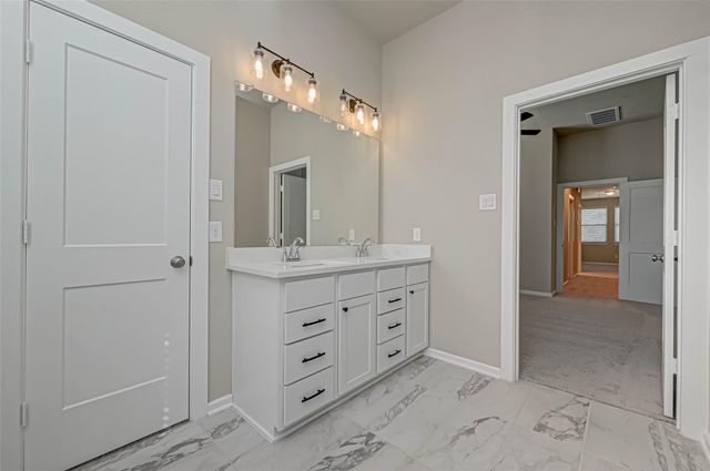 316 N Spotted Fern Drive, Montgomery, TX 77316