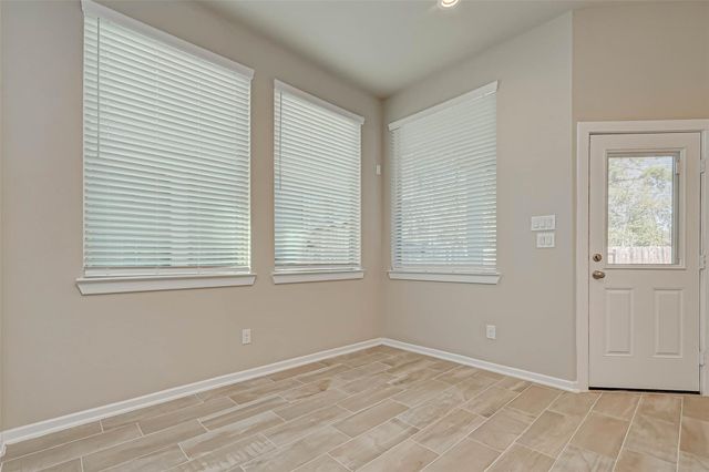 316 N Spotted Fern Drive, Montgomery, TX 77316