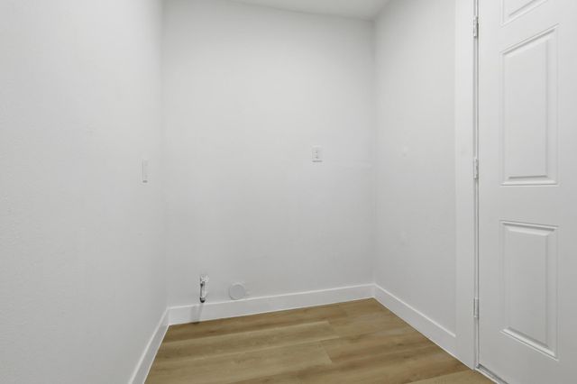 2716 Windsor Lane, Pasadena, TX 77506