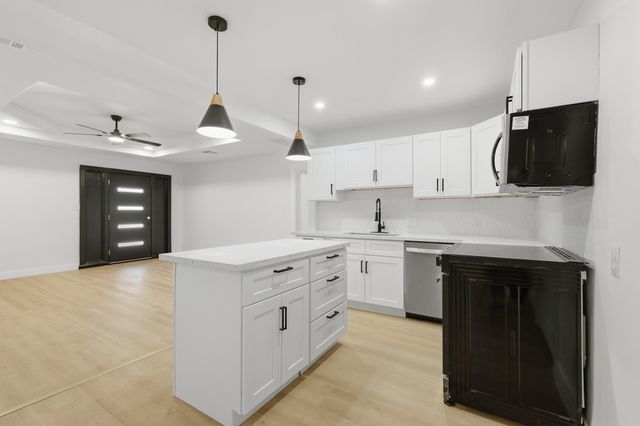 2716 Windsor Lane, Pasadena, TX 77506