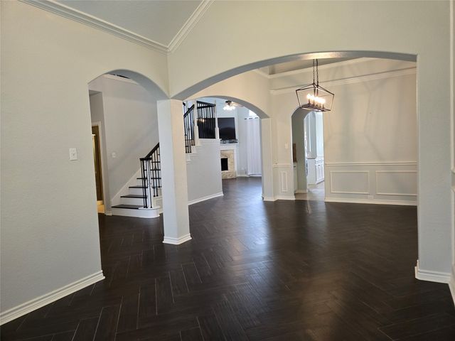 1355 Meadowview Drive, Kennedale, TX 76060