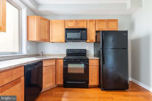 1612 N SYDENHAM ST, Philadelphia, PA 19121