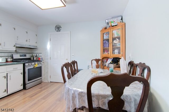 95 Raymond Ave, Plainfield City, NJ 07062