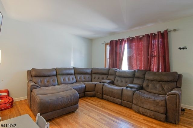 95 Raymond Ave, Plainfield City, NJ 07062