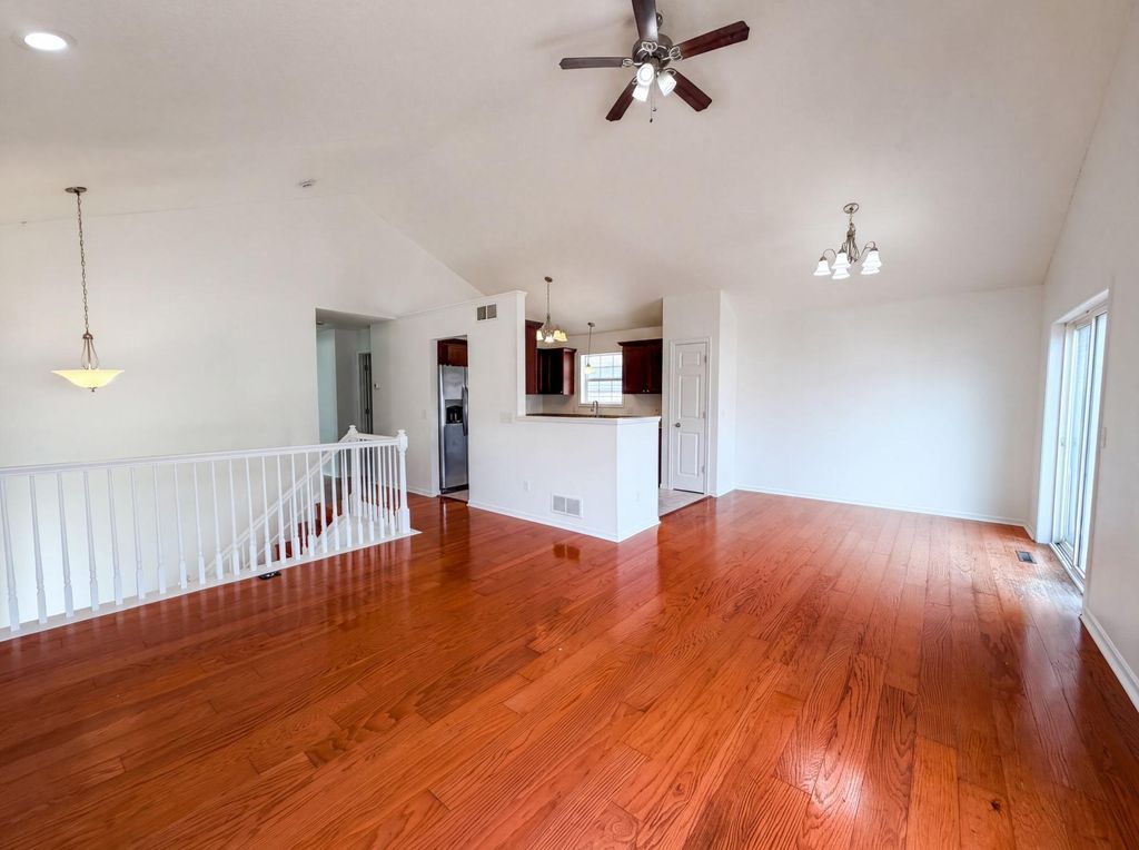 7476 Hampton Lane, Shakopee, MN 55379 — photo 3