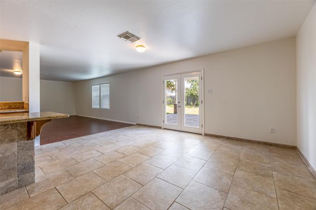 19827 Rustic Lake Ln Lane, Cypress, TX 77433