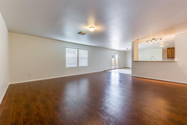 19827 Rustic Lake Ln Lane, Cypress, TX 77433