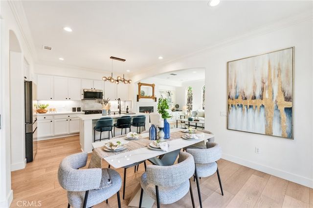 100 Alhambra, Irvine, CA 92620