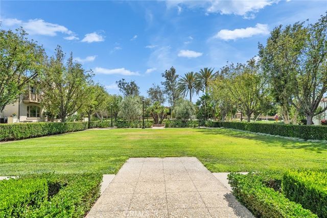 100 Alhambra, Irvine, CA 92620