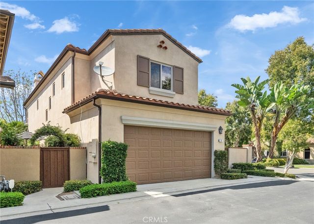 100 Alhambra, Irvine, CA 92620