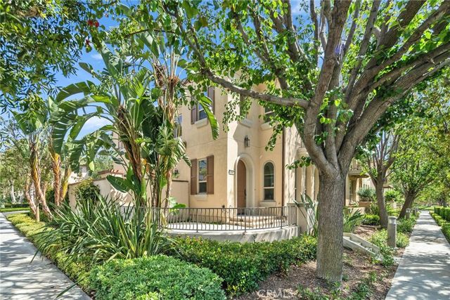 100 Alhambra, Irvine, CA 92620