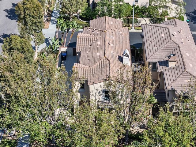 100 Alhambra, Irvine, CA 92620
