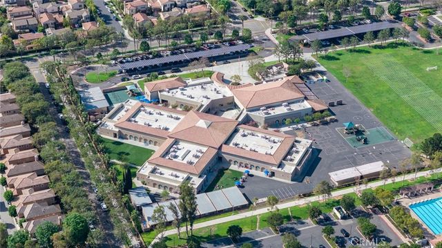 100 Alhambra, Irvine, CA 92620