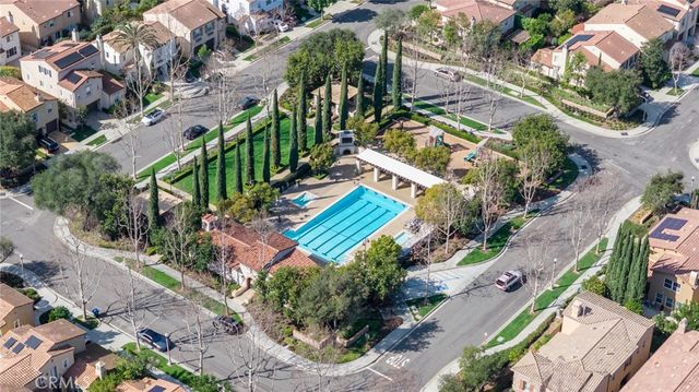 100 Alhambra, Irvine, CA 92620