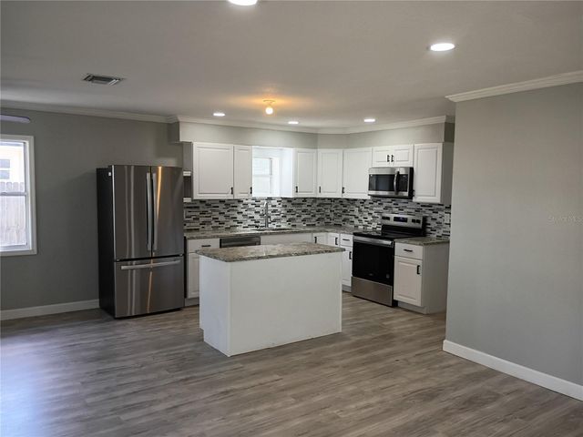 3434 AVENUE T NW, Winter Haven, FL 33881