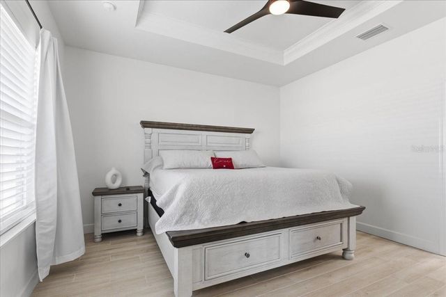 1054 SW 67TH STREET, Gainesville, FL 32607