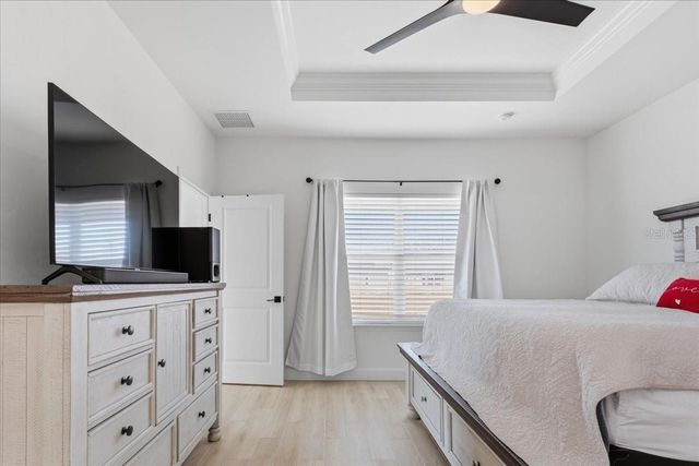 1054 SW 67TH STREET, Gainesville, FL 32607