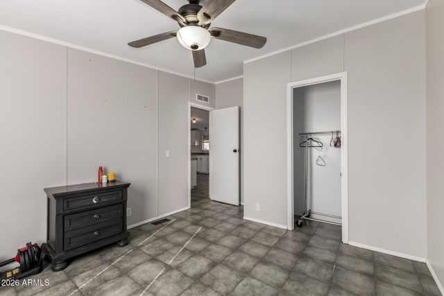 32890 N KAREN Lane, San Tan Valley, AZ 85143