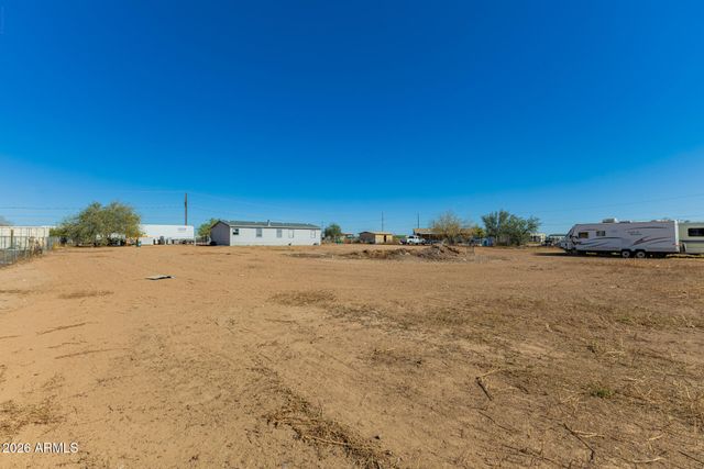 32890 N KAREN Lane, San Tan Valley, AZ 85143