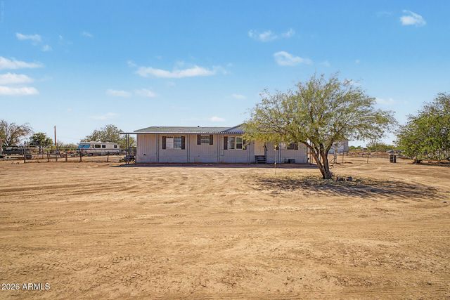32890 N KAREN Lane, San Tan Valley, AZ 85143