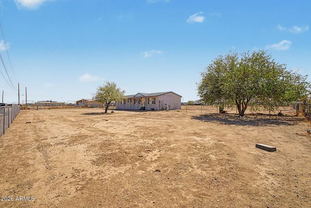 32890 N KAREN Lane, San Tan Valley, AZ 85143