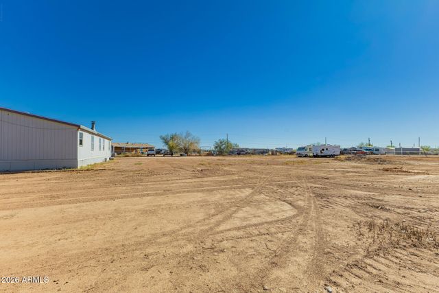 32890 N KAREN Lane, San Tan Valley, AZ 85143