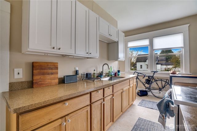 1522 S M Street, Tacoma, WA 98405
