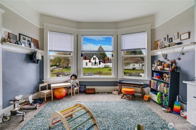 1522 S M Street, Tacoma, WA 98405
